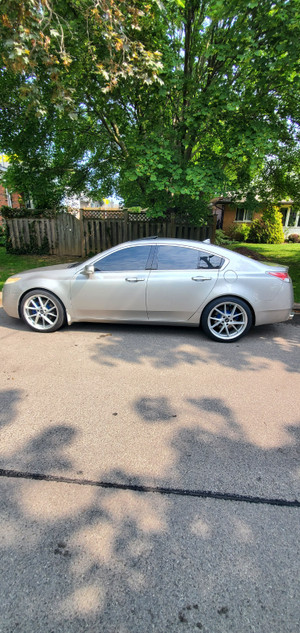 2009 Acura TL Tech package