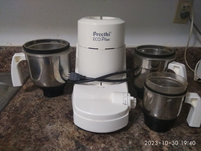 Preethi Eco Plus Mixer in Processors, Blenders & Juicers in Mississauga / Peel Region