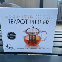 Willow & Everett Glass Teapot