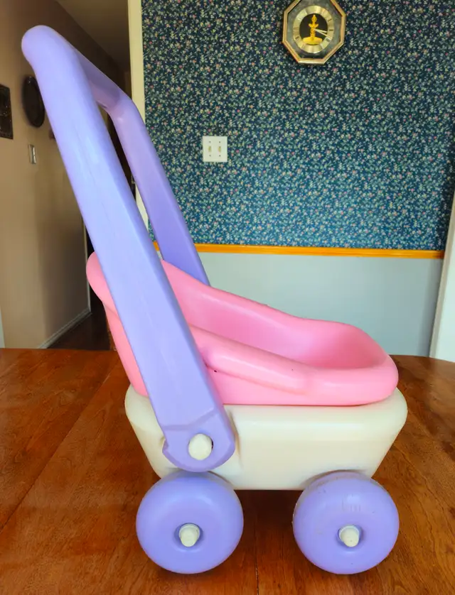 Today’s Kids Baby Doll Stroller in Toys in Oshawa / Durham Region - Image 4