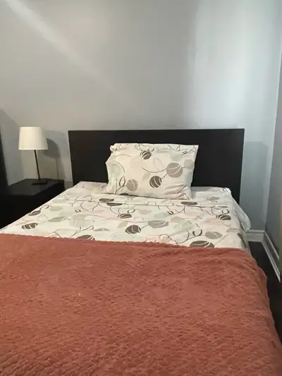 For females only! Room for rent in a large house -single occupancy NO sharing! Brand new furniture A...