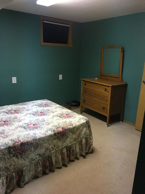Room for rent in Room Rentals & Roommates in Medicine Hat - Image 3