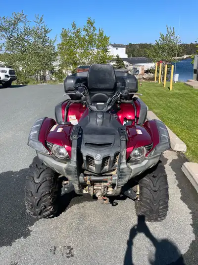 2011 Yamaha Grizzly 700 Limited Edition – 22,969 km Well-maintained and reliable ATV that's ready to...