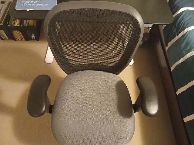 OFFICE SWIVEL CHAIR WITH MESH BACK63234500148739124
