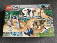 Jurassic World Lego set 75937 - brand new