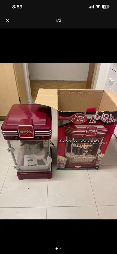 Betty Crocker MovieNite Popcorn Machine, View more