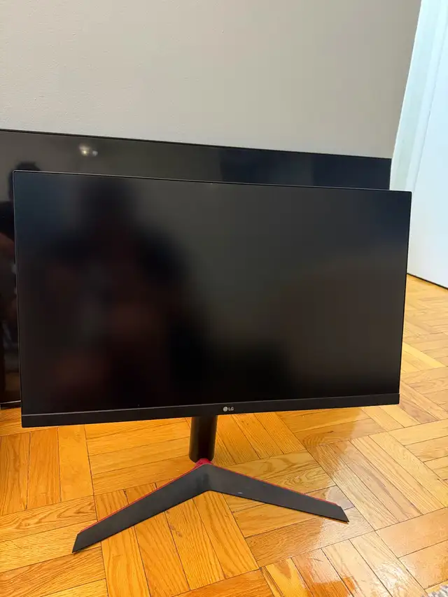 LG 27GL650F-B 27 inch gaming monitor