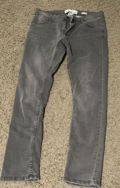 EUC Men’s jeans 32/32 , View more