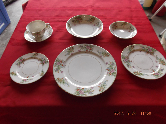 KYOTO (JAPAN) complete dish set - September pattern in Arts & Collectibles in Whitehorse - Image 4