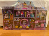 My Little Pony Canterlot Deluxe Castle Playset Special Edition