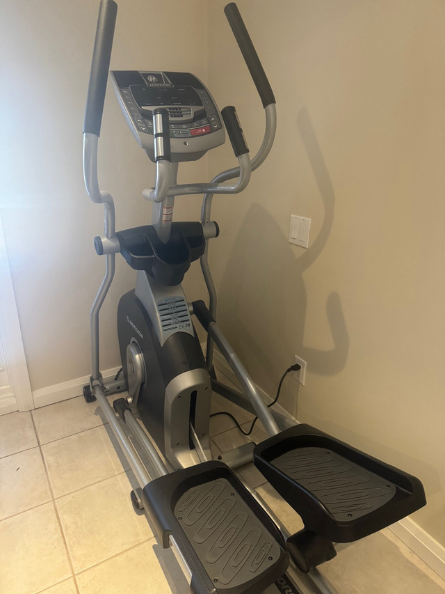 Perfect condition Horizon Elliptical  in Other in City of Toronto - Image 4