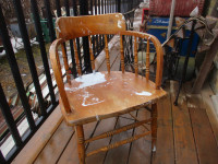 1930s CNR CANADIAN NATIONAL RAILROAD CABOOSE CHAIR $50. VINTAGE