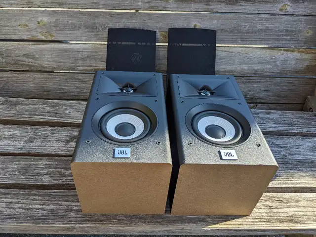JBL Stage A120 - Speakers - bookshelf - 2-way - black in Speakers in Mississauga / Peel Region - Image 3