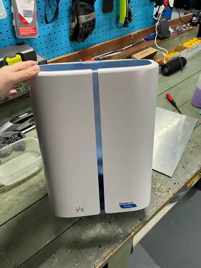 Distributeur électronique pour rouleaux d’essuie-main, View more