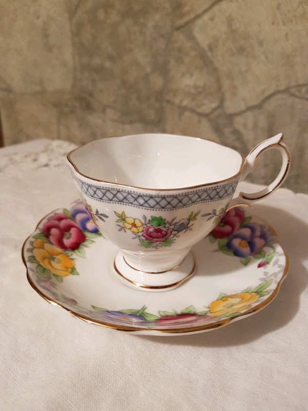 Vintage Mismatched Royal Albert Tea Cup and Saucer Arts