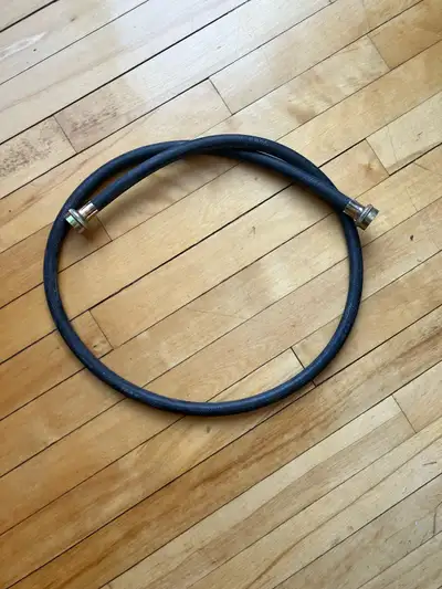 Un boyau de laveuse à linge , View more