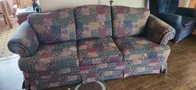 Nice couch and chair. Chair reupholstered .non smoking home. Delivery available for extra fee. Sydne...
