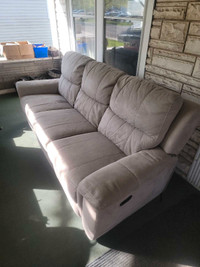 Double Reclining Couch