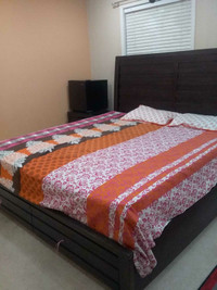 1master bedroom with attached bathroom is available for rent 