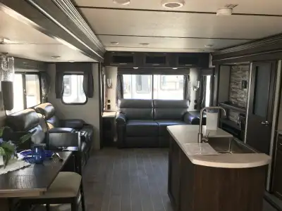 Mobile winterization Kamloops area. Over 15 years of service. Get your RV properly winterized to fac...