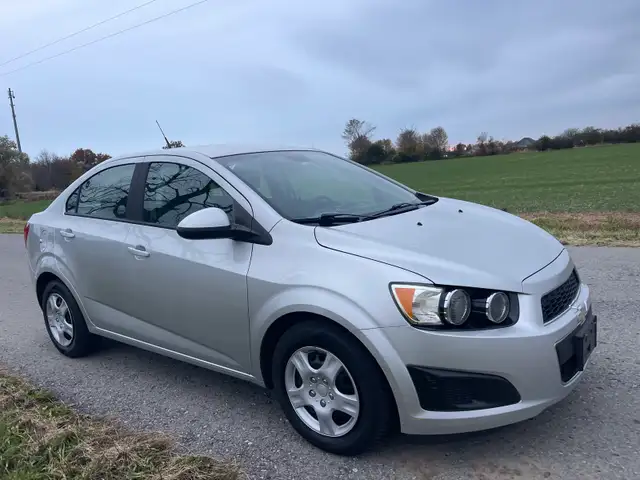 2012 Chevy sonic 605943988099502081
