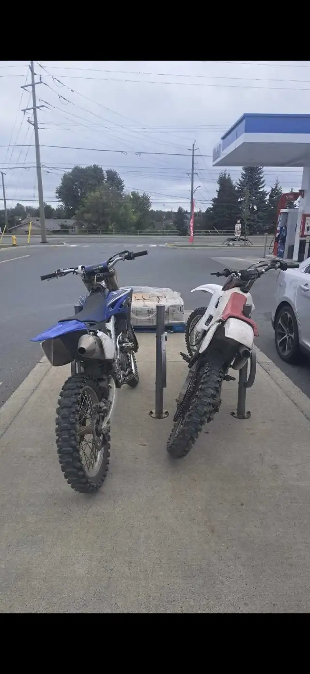 2010 YZ250F in Dirt Bikes & Motocross in North Bay - Image 3