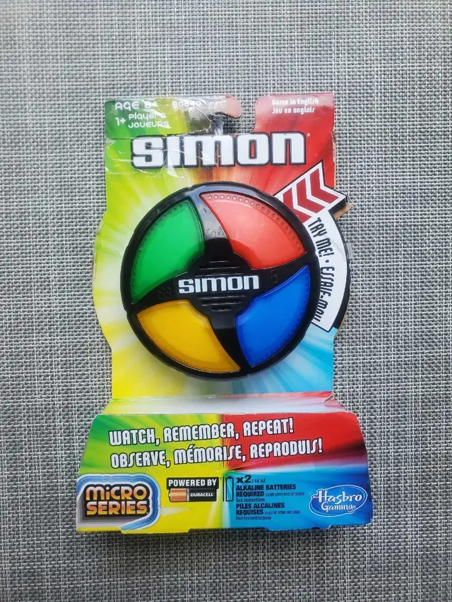 Hasbro Simon Says Game