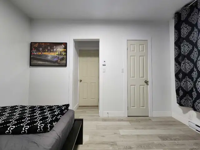 Room for Rent in Room Rentals & Roommates in City of Montréal - Image 4
