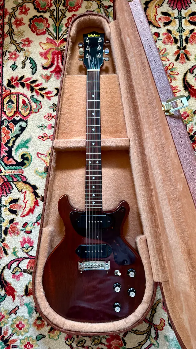 Univox Limited Edition DoubleCutaway Les Paul Special (MIJ ) in Guitars in City of Toronto - Image 4