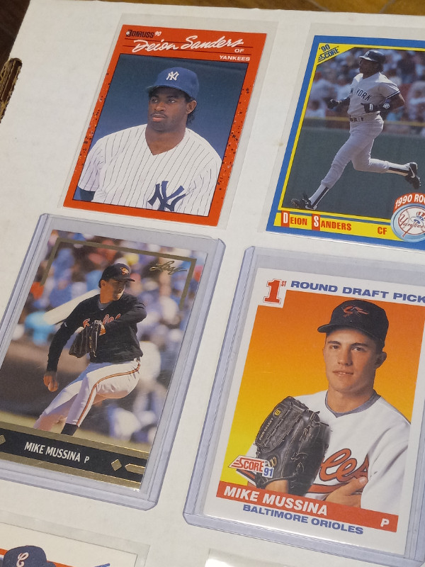 Baseball Cards Rookies Only Sanders,Mussina,Sosa Various Lot NM in Arts & Collectibles in Trenton - Image 4