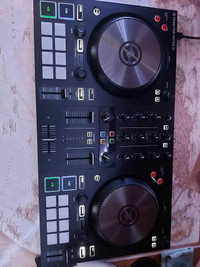 TRAKTOR KONTROL S2 MK3