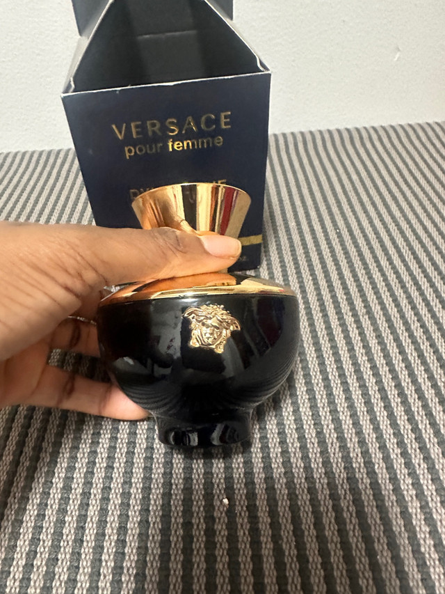 Versace perfume dans Autre  à Longueuil/Rive Sud - Image 4