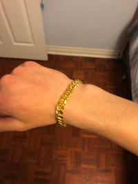 Gold Miami Cuban link bracelet