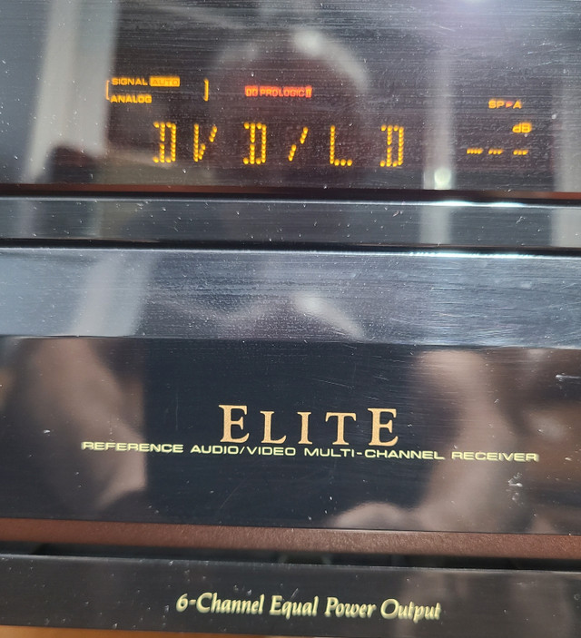 Pioneer vsx 41 Elite receiver  in Stereo Systems & Home Theatre in Mississauga / Peel Region - Image 4