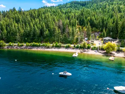 Exceptional lake access development property offering subdivision potential into one-hectare lots (s...