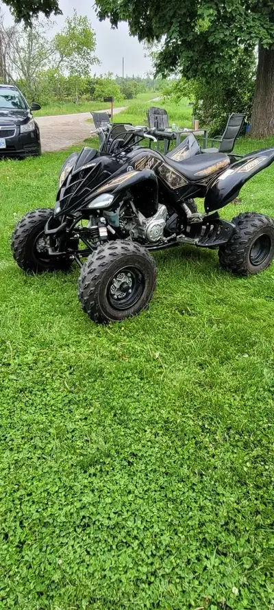 Special Edition Runs great, no mechanical issues 800 hrs Message for more details.