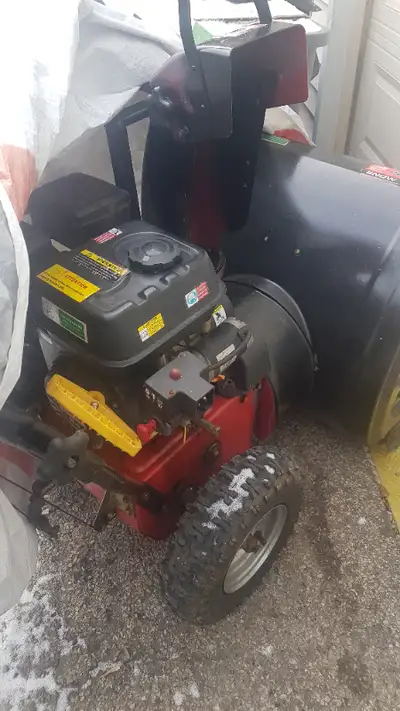 Snowblower 24" Electric start, View more