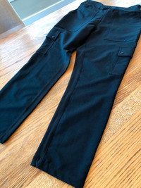 Neuf I.FIVE Pantalons noirs sport- small