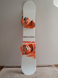Sims FSR400 Series Snowboard with Santa Cruz SC80 Bindings