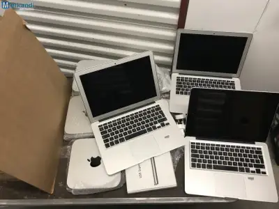 Des MACBOOK EN LIQUIDATION  ✋✋, View more