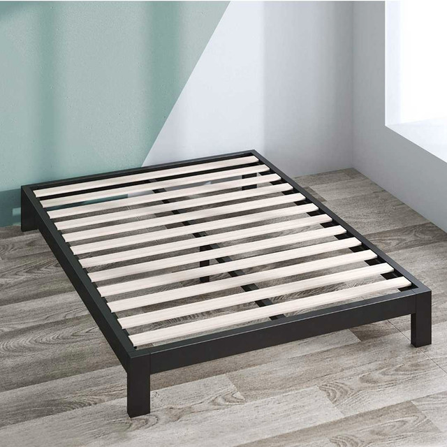 Brand New- Metal BED FRAME (King Size) in Beds & Mattresses in Mississauga / Peel Region - Image 2