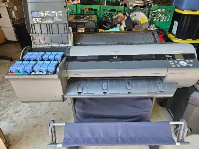 Gorgeous Canon ipf6400 printer. A MUST sell, need the room. $600, View more