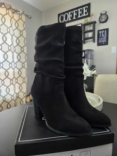 Qupid Black Suede Slouch Boots size  8, View more
