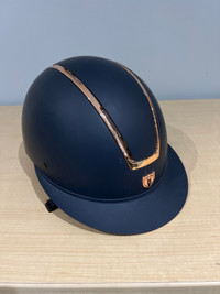 Tipperary Windsor Wide Brim MIPS Helmet - Navy/Rose Gold (Small)