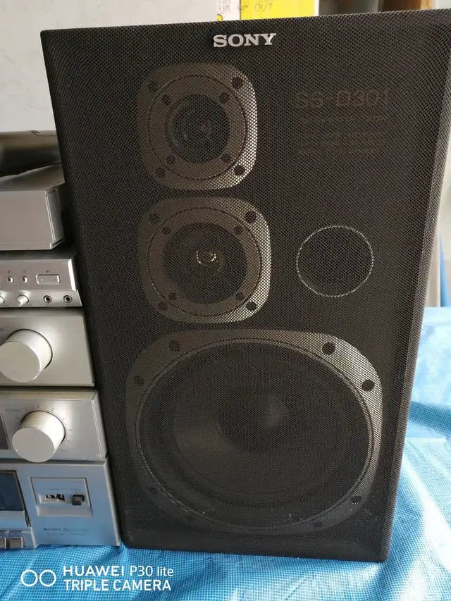 Klarity 240W 3-way Speaker System in Speakers in Markham / York Region - Image 2