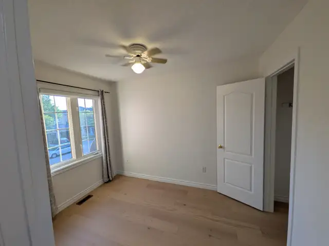 Beautifully Renovated Home for Rent in Churchill Meadows in Long Term Rentals in Mississauga / Peel Region - Image 13