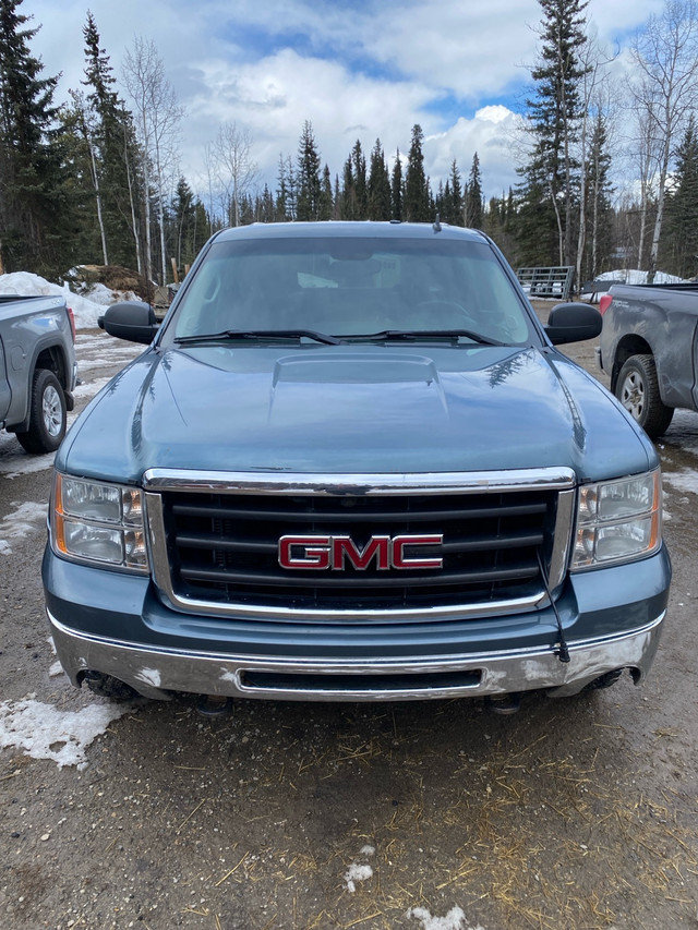 2009 GMC Seirra 1500- brand new motor  in Cars & Trucks in Whitehorse - Image 2