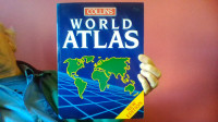 COLLINS WORLD ATLAS New Edition 1990 softcover
