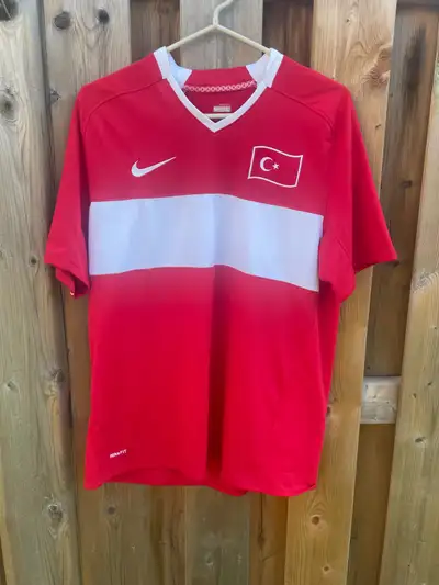 Selling my 2008 Turkey Home Soccer jersey. The jersey is in great condition and is a size men’s larg...