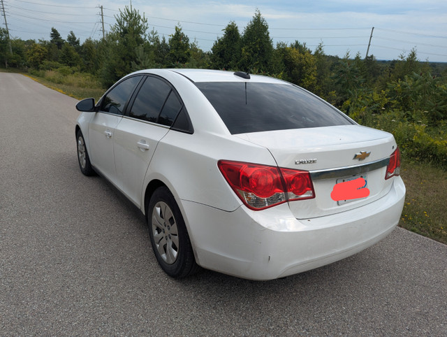 2016 Chevrolet Cruze limited in Cars & Trucks in Markham / York Region - Image 2
